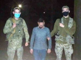 На околиці Ужгорода затримали нелегала із Сирії