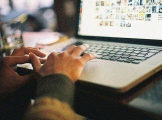 Закарпатець поширював дитячу порнографію. Чоловіка вже затримано