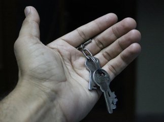 В Україні розблокували житло для переселенців за 1 гривню