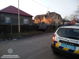 В Ужгороді зіткнулися Ауді та ВАЗ. Винуватець аварії втік