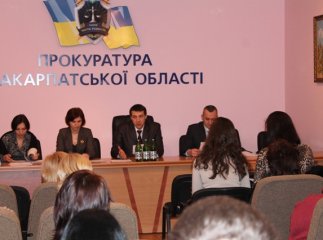 У прокуратурі Закарпаття для держслужбовців проведено семінар з питань діловодства