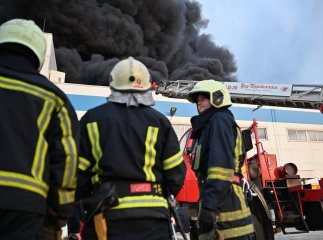 Пожежу на підприємстві у Мукачеві, яка спалахнула внаслідок ракетного удару, ліквідували Пожежу на підприємстві у Мукачеві, яка спалахнула внаслідок ракетного удару, ліквідували