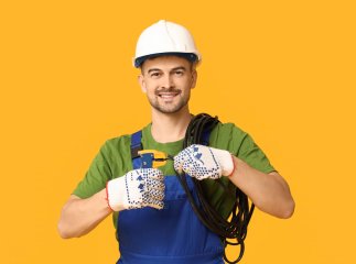 За цю роботу тепер платять 15 000 і більше: нові вакансії на Закарпатті