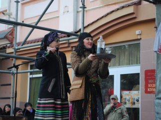 Червене вино – 2012: рекордний фестиваль (ФОТОРЕПОРТАЖ)