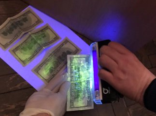 На хабарі у кількасот доларів затримано депутата облради від "ЄЦу". Москаль назвав прізвище