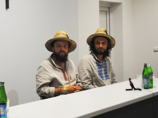 Босоніж із Закарпаття до Харкова через всю Україну