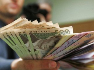 Мінімальна зарплата із 1 вересня може зрости: названо нову суму