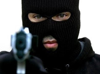 У Рахові невідомі в масках напали на суддю районного суду