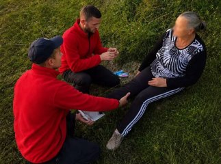 Гірські рятувальники евакуювали травмовану закарпатку на Хустщині