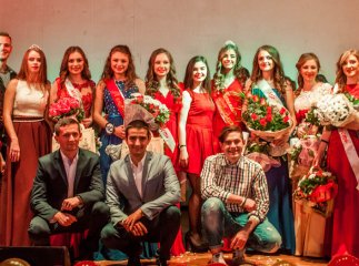 На математичному факультеті УжНУ обрали найгарнішу дівчину факультету