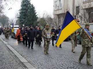 Ужгород попрощався з мужнім військовослужбовцем
