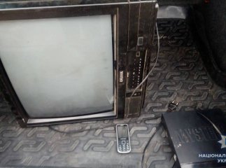 На Мукачівщині п’яні чоловіки пограбували помешкання свого приятеля