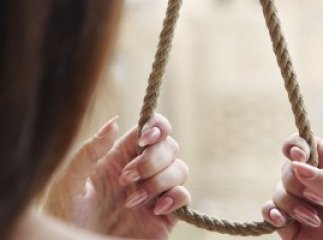 Тридцятирічна ужгородка звела рахунки з життям через повішення