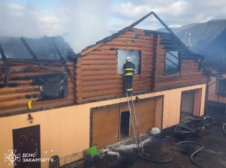 Зранку на Закарпатті трапилась неприємна подія, яку відразу взялися ліквідовувати