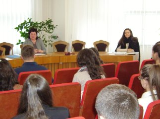 Начальник інспекції Марія Бадида провела зустріч зі студентами