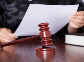Через обурливе рішення суду ужгородці вийшли на мітинг