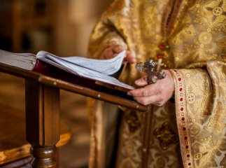 На Закарпатті невідомі намагаються залякати священика