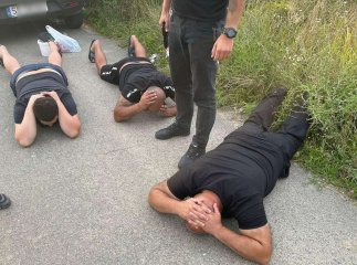 Молодих мукачівців затримали на гарячому