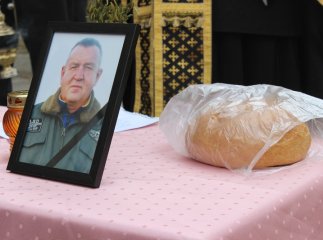 Мукачівці попрощались з бійцем АТО Володимиром Заяцем