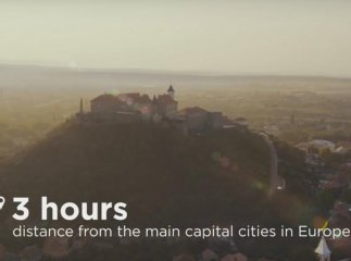 Мукачівський замок та озеро Синевир потрапили до туристичного промо-ролику про Україну