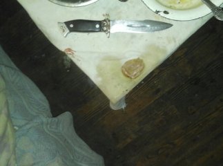 В інтернет-мережі опублікували фото з місця моторошної поножовщини на Великоберезнянщині