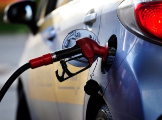 В Україні подорожчає бензин. Кабінет міністрів оновив середню вартість