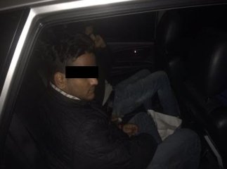 У Великій Копані "перехопили" водія, який перевозив нелегальних мігрантів