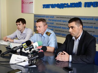 Про труднощі, які спіткали водіїв автомобілів на іноземних номерах