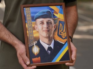Воїну було лише 22 роки: в Ужгороді поховали мужнього захисника Воїну було лише 22 роки: в Ужгороді поховали мужнього захисника