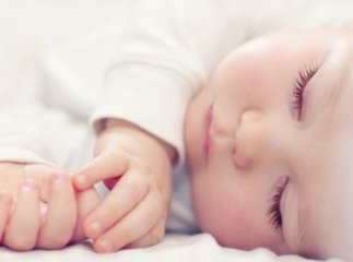 На Закарпатті батьки назвали новонародженого сина Зеленським