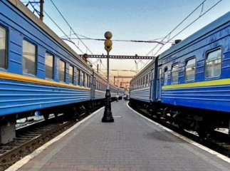 На новорічно-різдвяні свята "Укрзалізниця" готує 30 додаткових потягів