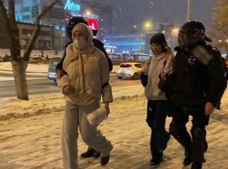 У Росії масові протести: уже затримали майже 900 людей