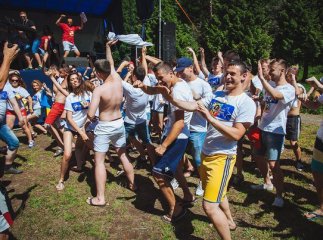 Молодь Закарпаття розважається на студреспубліці