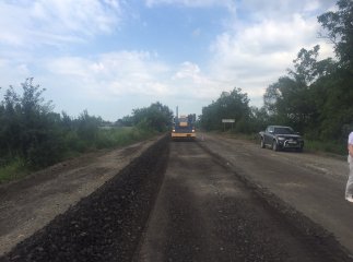 Москаль проінспектував ремонт дороги «Вилок – Дяково», що на Виноградівщині