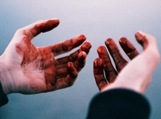 Неповнолітнього хлопця жорстоко вбили через ревнощі. Зловмиснику призначили покарання