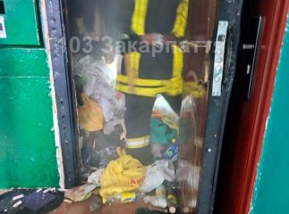 Пожежа в багатоповерхівці у Мукачеві: є загиблий і постраждала