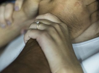 Двоє ромів напали на закарпатку: жінку душили та відібрали сумочку