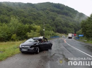 Сім’я потрапила у ДТП: загрози життю дітей немає