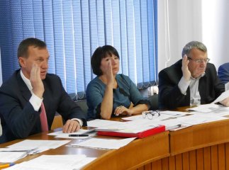 В Ужгороді погодили Програму профілактики, діагностики та лікування злоякісних новоутворень на 2017 рік