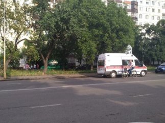 В Ужгороді з вікна 6 поверху впала дитина, – ЗМІ