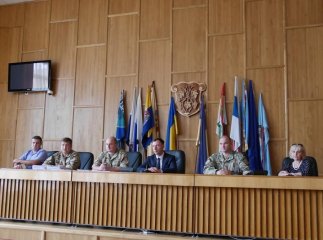 В Ужгороді обговорили осінній призов на строкову військову службу