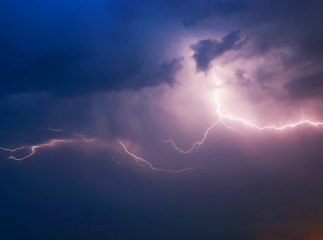 Будуть дощі, грози та посилення вітру: коли очікувати негоду