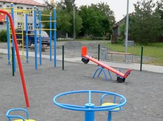 У 5 селах Мукачівської ОТГ встановлюють дитячі майданчики