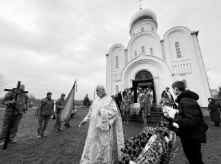 У Мукачеві поховали військового, який загинув наприкінці грудня