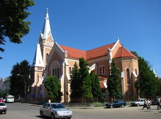 Став відомим графік Пасхальних Богослужінь для вірників римо-католицької та реформатської релігійних конфесій Мукачева