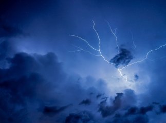 На область насуваються дощі і грози