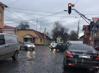 У центральній частині Мукачева сталась аварія