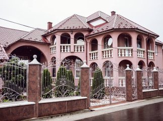 "Конча-Заспа по-закарпатськи": чому жителі найбагатшого села краю кажуть, що їм насправді не позаздриш