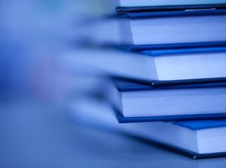 Молодих авторів із Закарпаття запрошують взяти участь у літературному конкурсі