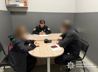 У Мукачеві посеред вулиці пролунали постріли: відомо, що трапилося
